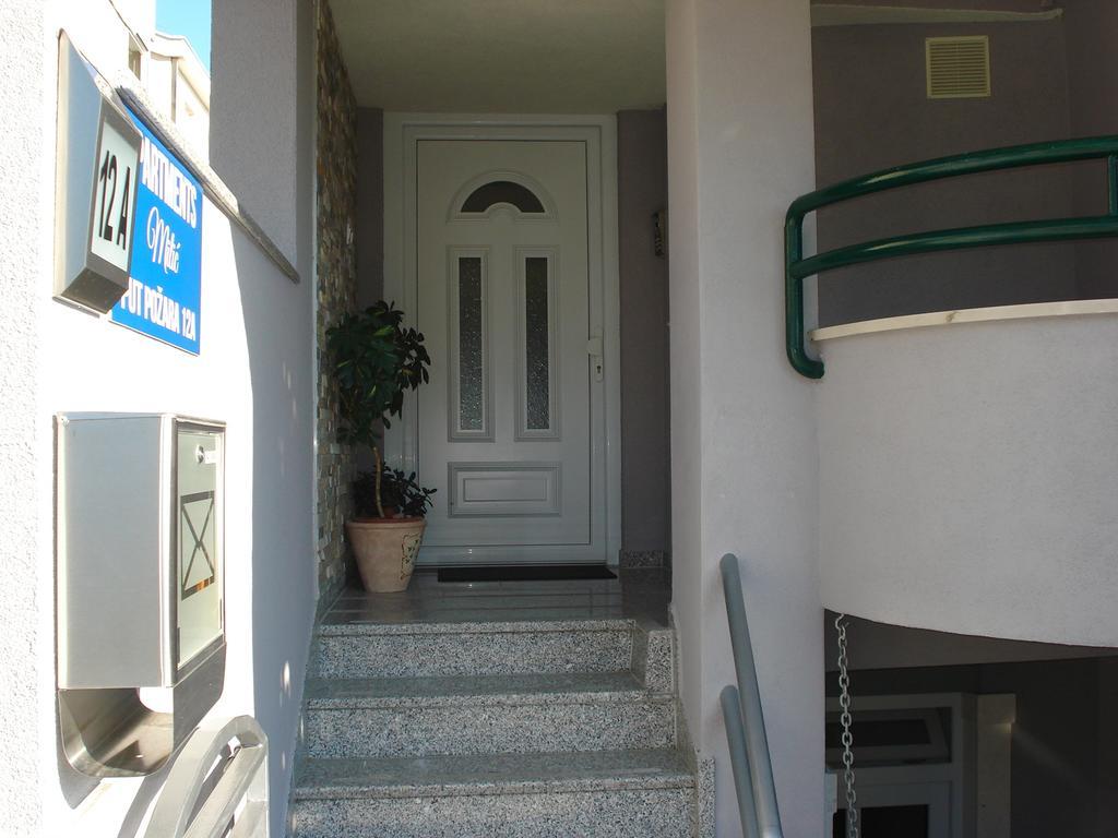 Milic Apartments Makarska Bagian luar foto