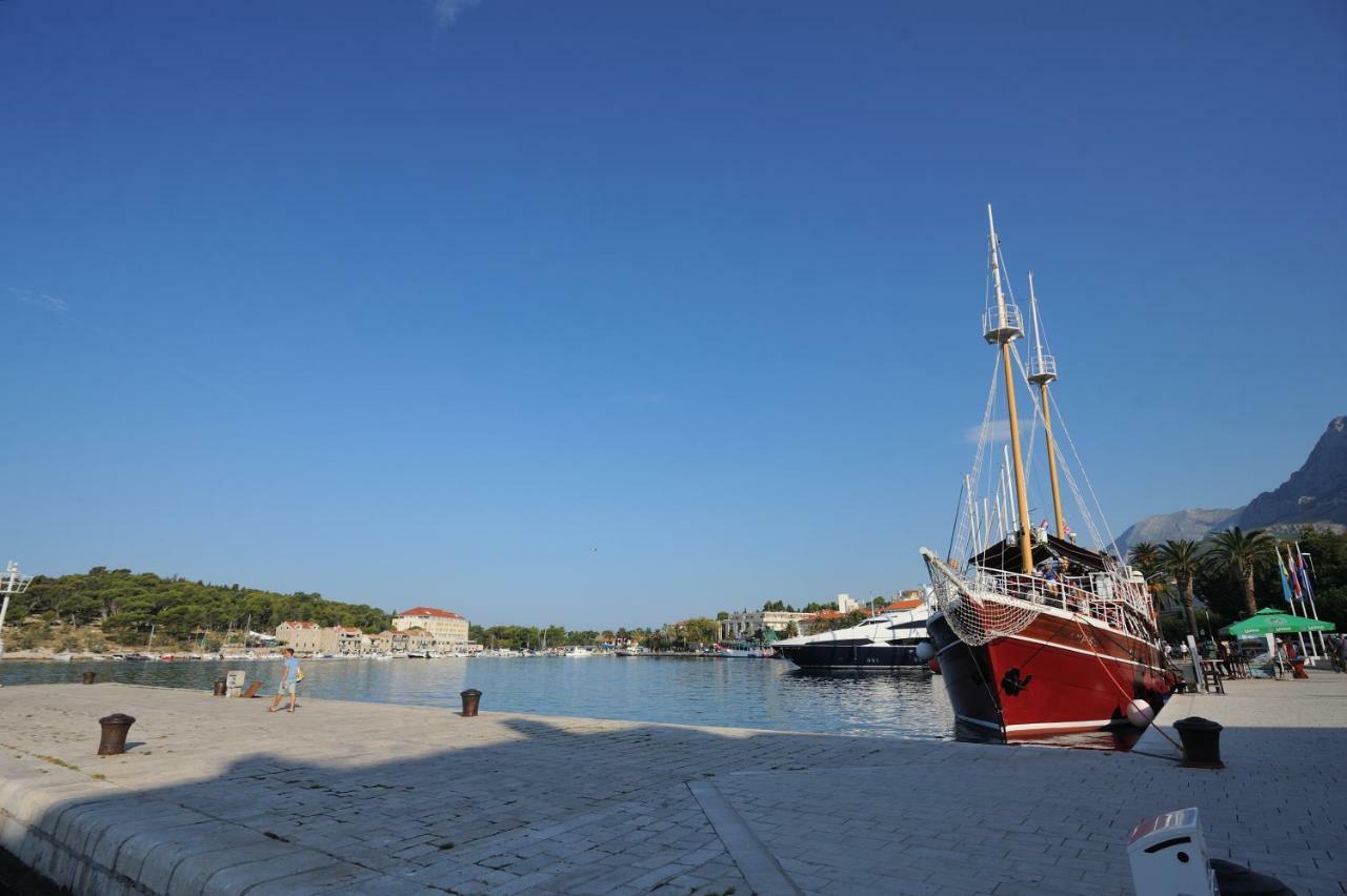 Milic Apartments Makarska Bagian luar foto