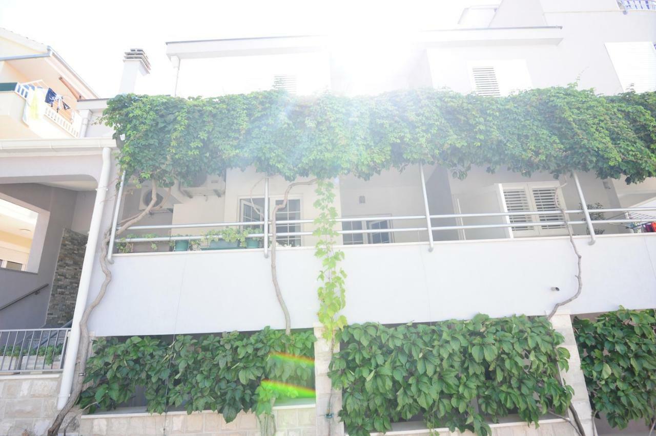 Milic Apartments Makarska Bagian luar foto